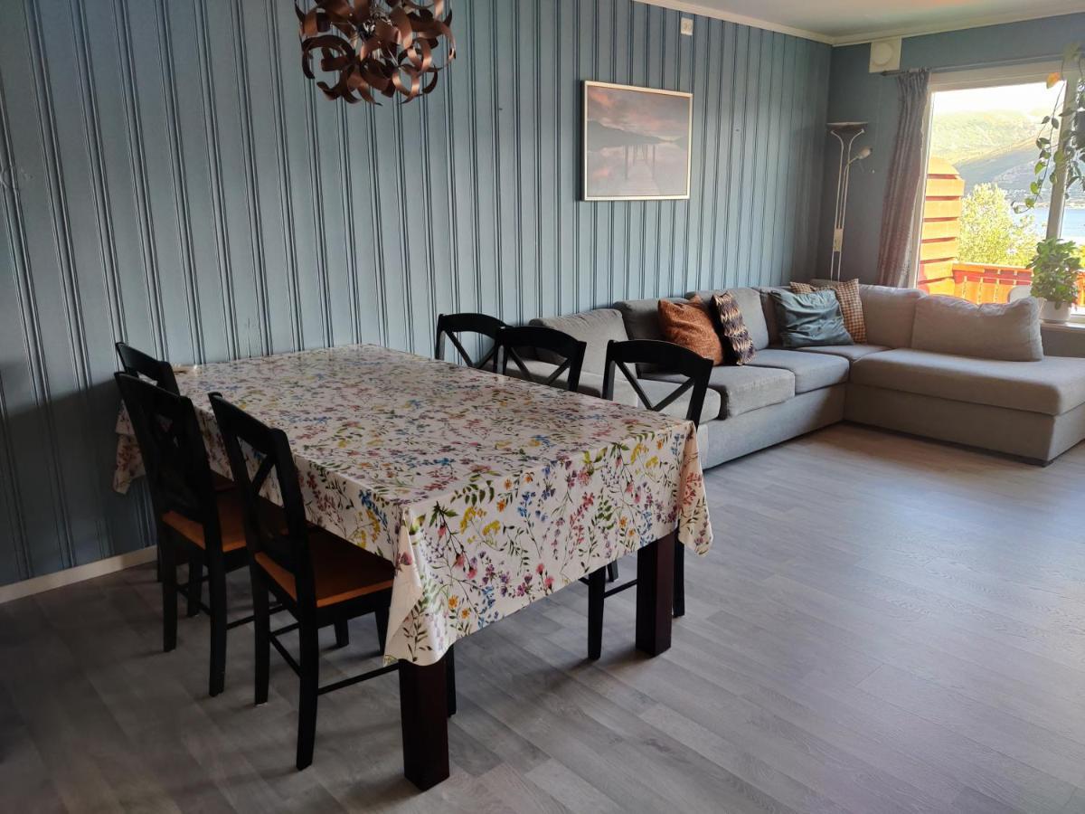 Feelhome 3 Bedroom Near University Тромсё Экстерьер фото